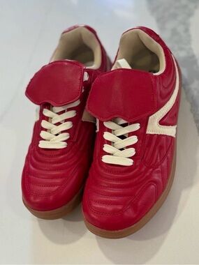 Astro mens Red/White Low Top Athletic Sneakers Hook & Loop, US 8.5